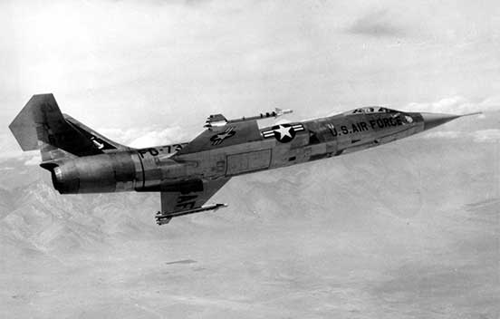 Lockheed F-104 Starfighter in flight